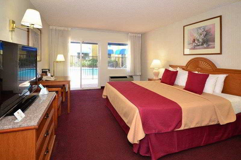 Best Western Canoga Park Motor Inn Λος Άντζελες Εξωτερικό φωτογραφία