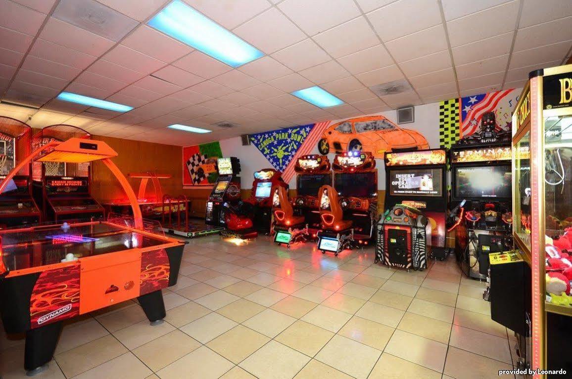 Best Western Canoga Park Motor Inn Λος Άντζελες Εξωτερικό φωτογραφία