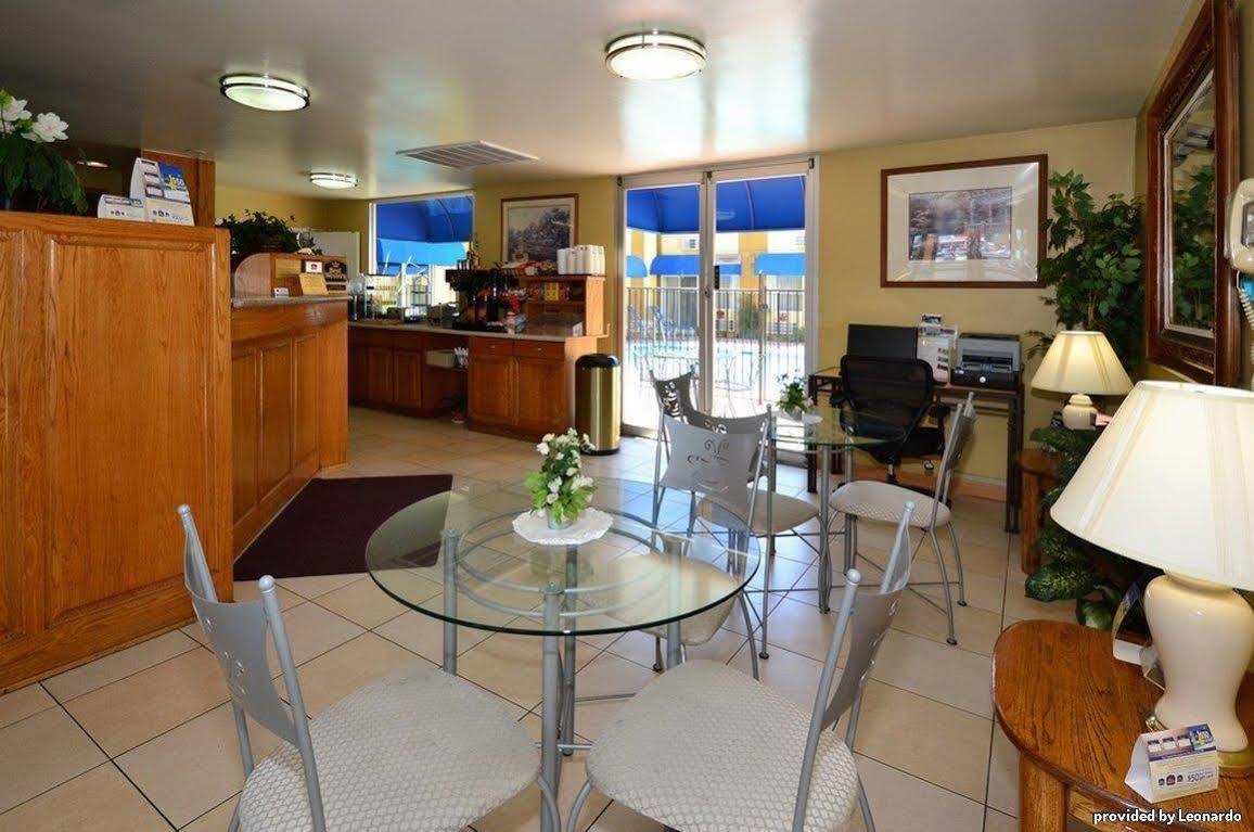 Best Western Canoga Park Motor Inn Λος Άντζελες Εξωτερικό φωτογραφία