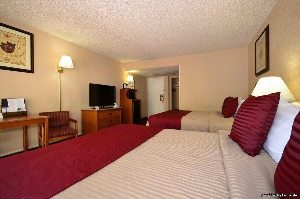 Best Western Canoga Park Motor Inn Λος Άντζελες Εξωτερικό φωτογραφία